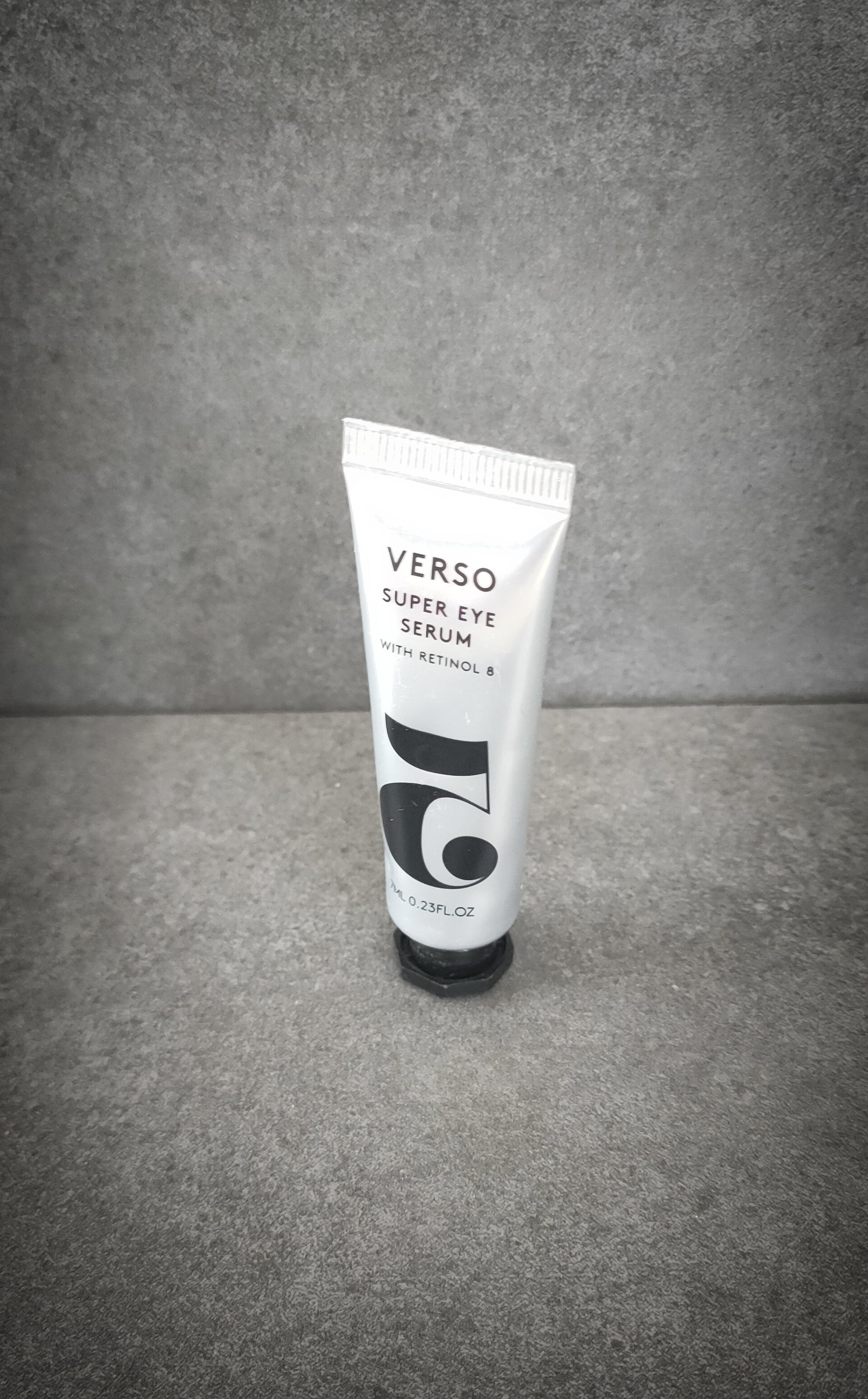 Verso super eye serum