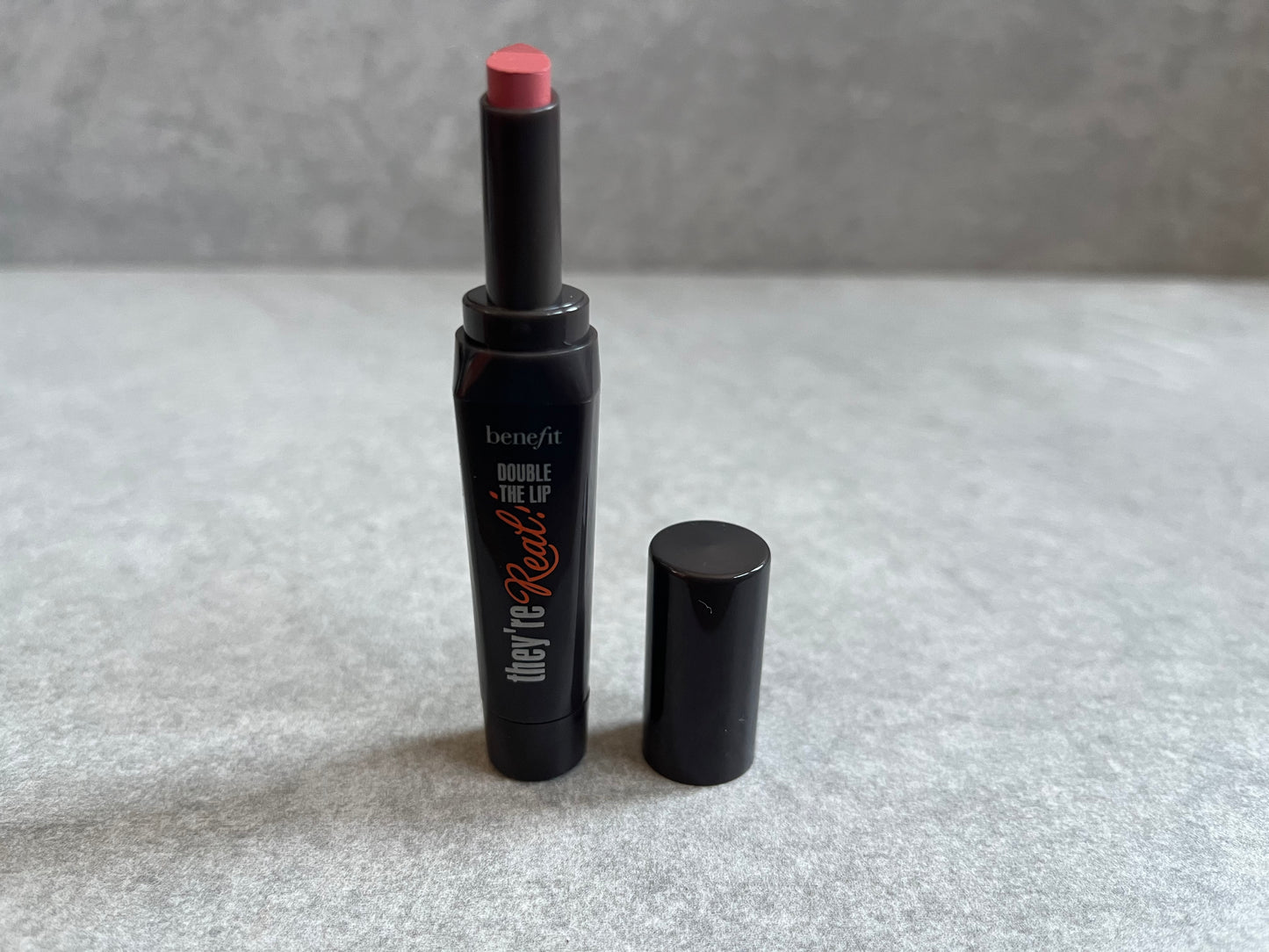 Benefit lipstick & liner in one