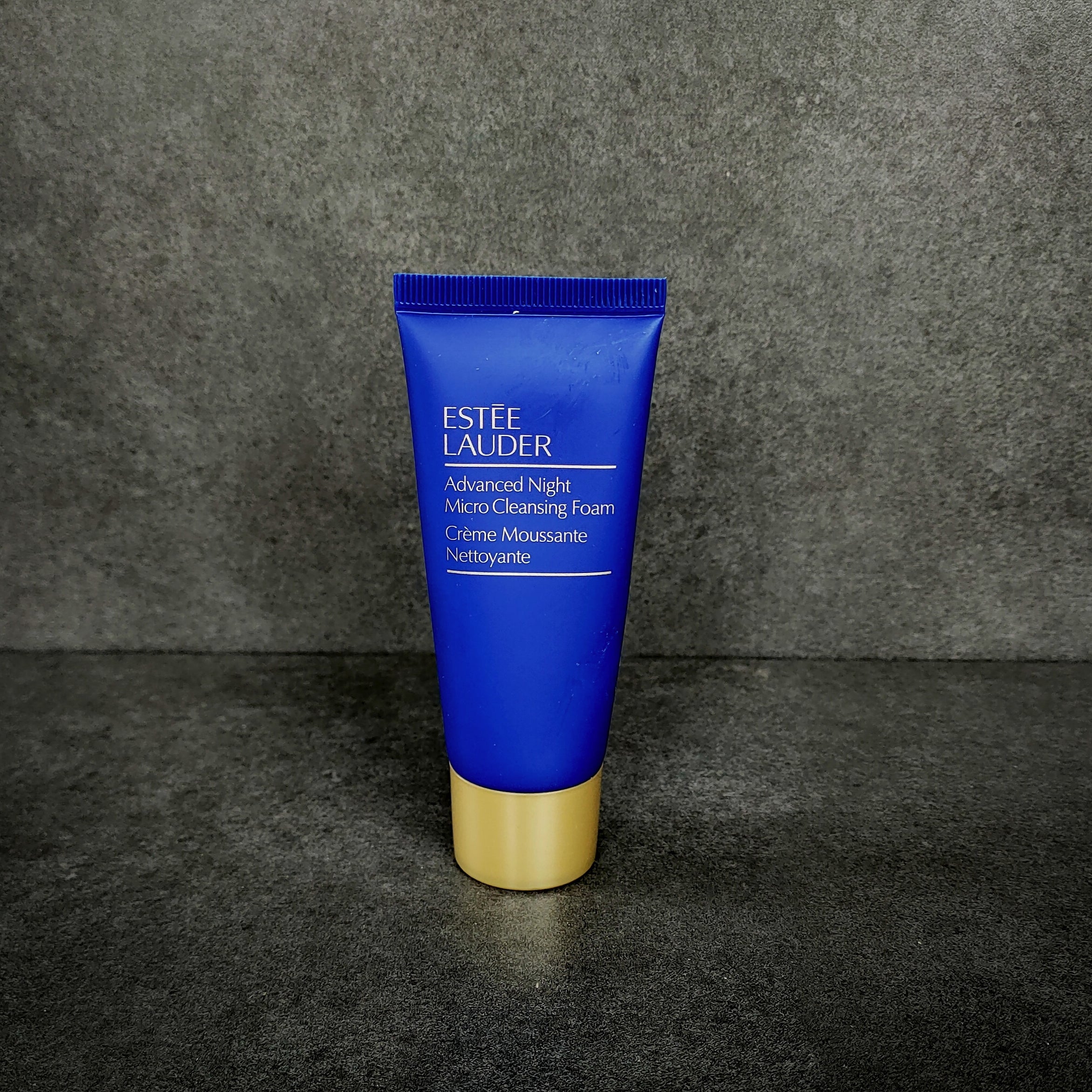 Estée Lauder micro cleansing foam