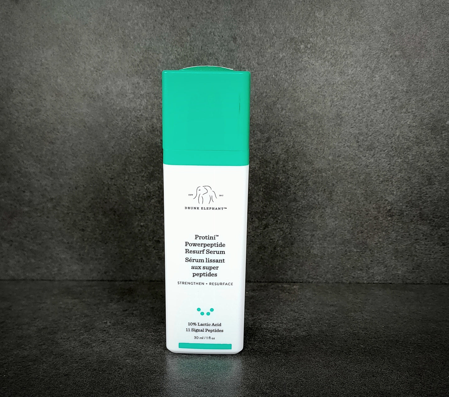 Drunk elephant protini powerpeptide resurface serum