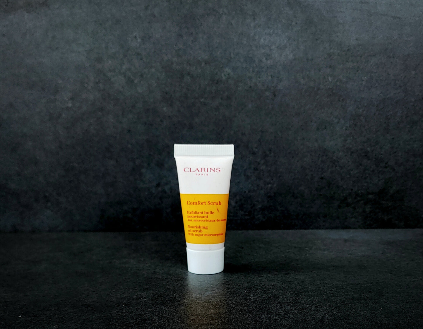Clarins comfort scrub