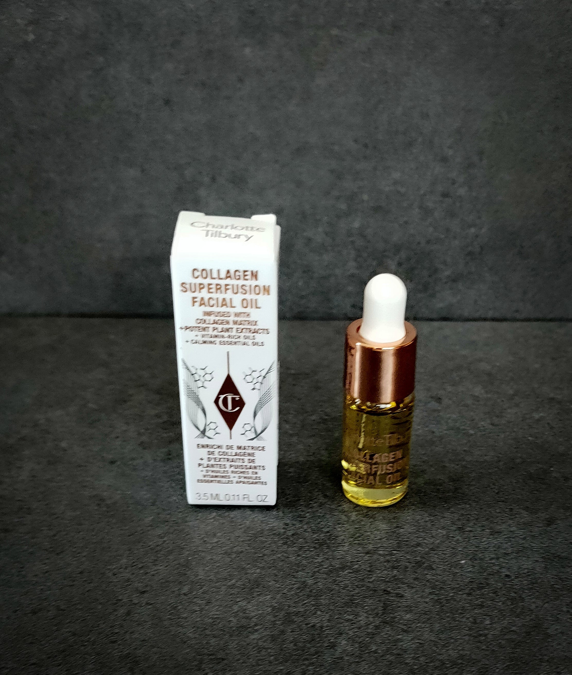 Charlotte Tilbury collagen super fusion oil