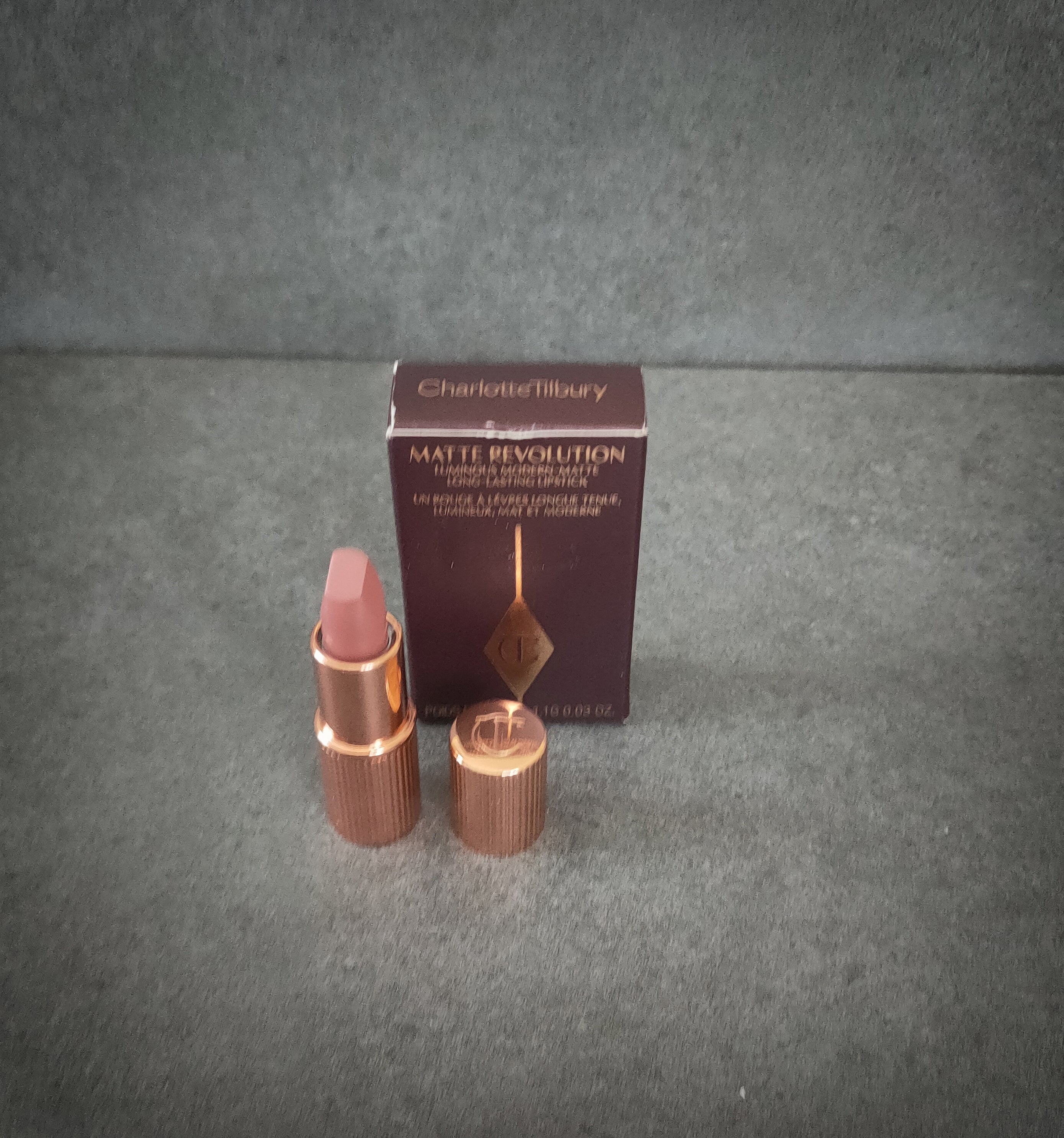 Charlotte Tilbury matte revolution "pillow talk" lipstick