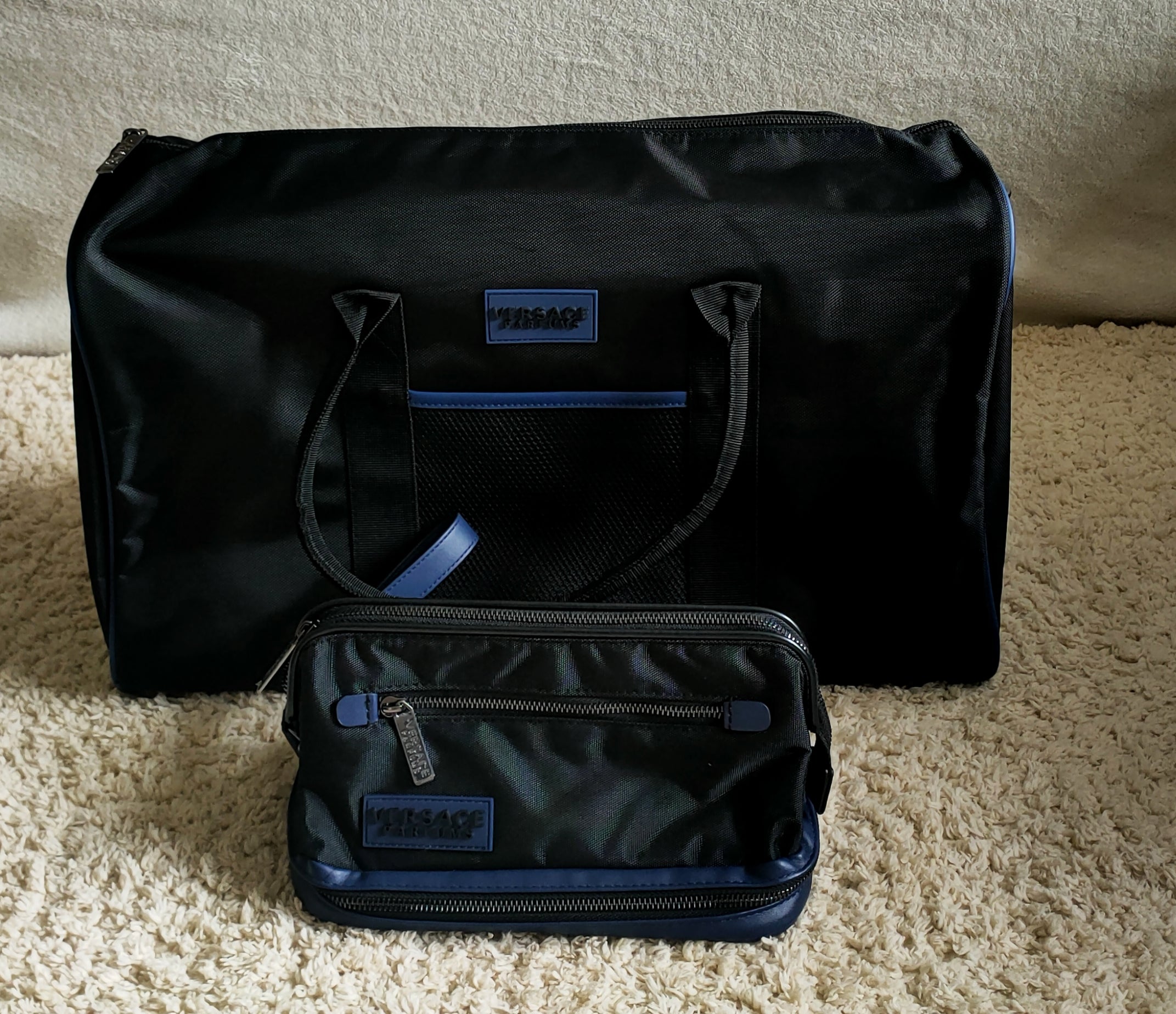 Versace gym bag/wash bag set