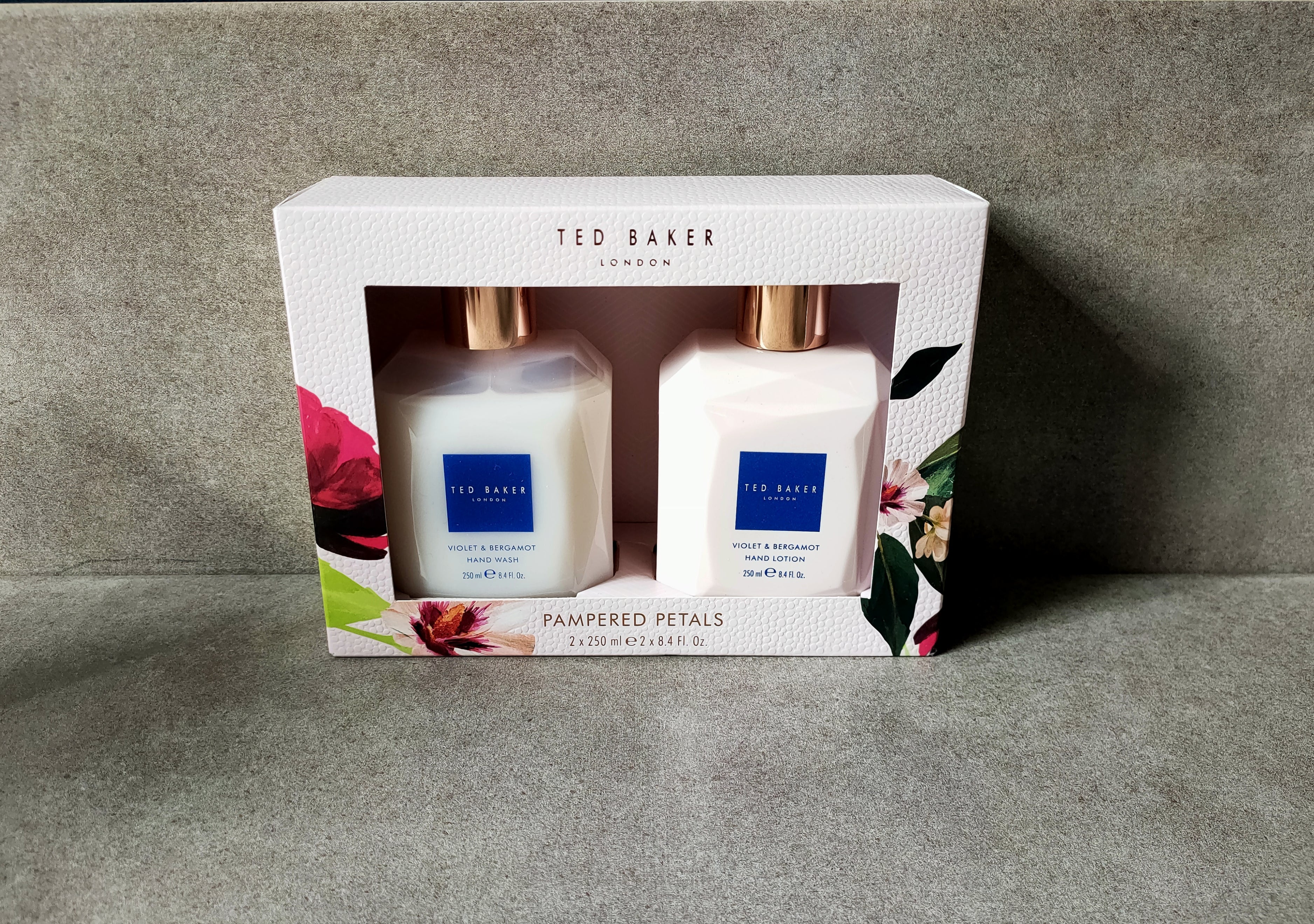 TED BAKER pampered petals