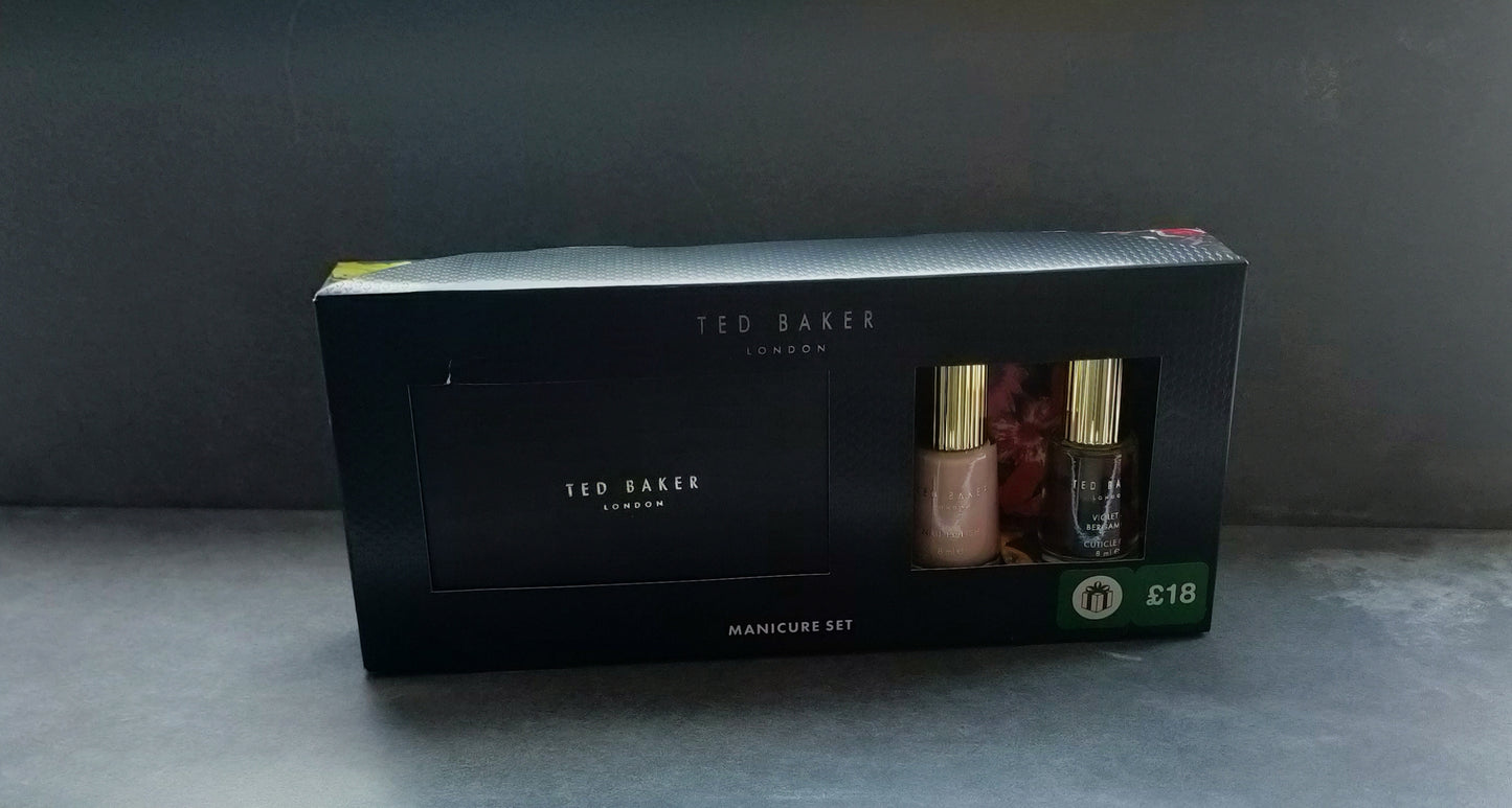 TED BAKER Manicure set